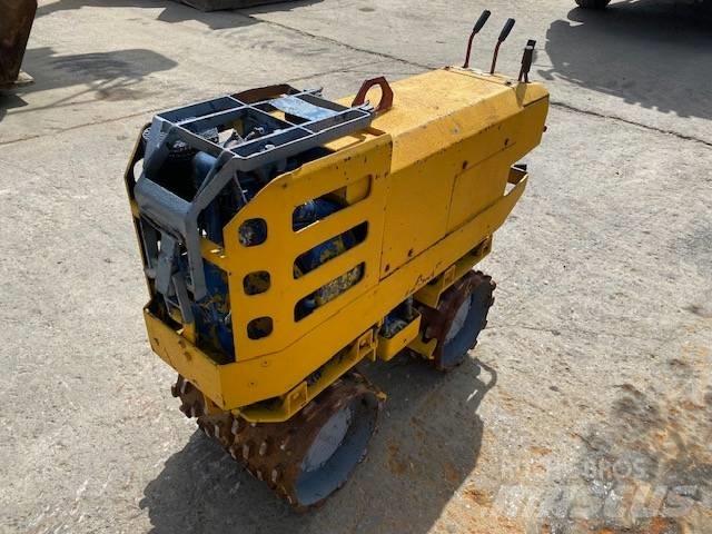 Rammax RW700 土壤壓實機