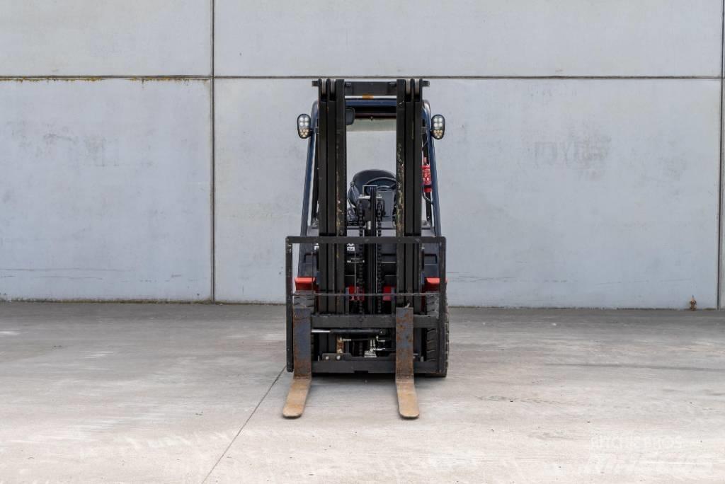 Manitou MI 25 D 柴油卡車