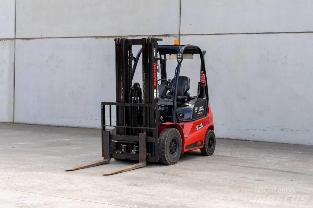 Manitou MI 25 D 柴油卡車