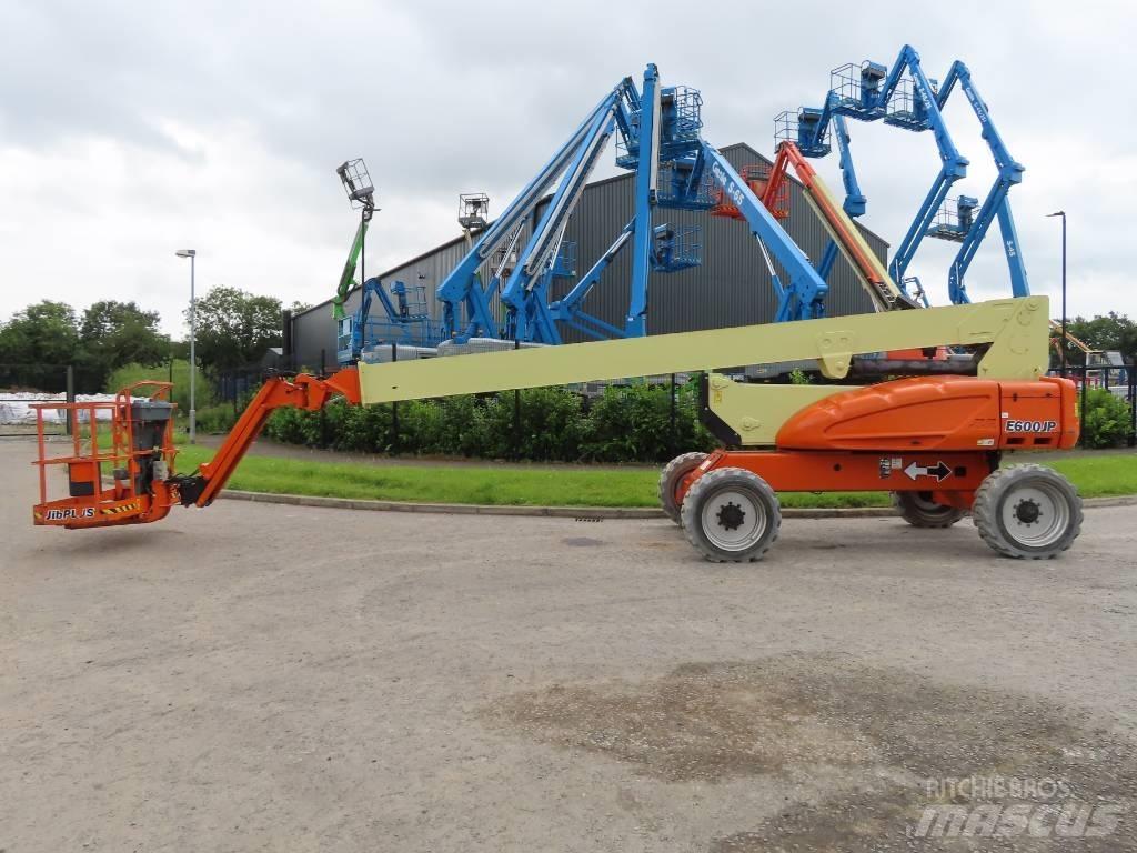 JLG E 600 JP 伸縮臂高空作業車