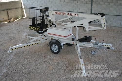 Matilsa Parma 12 T 拖車裝載高空作業平台