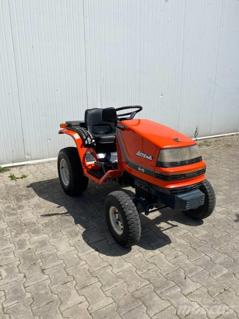 Kubota ASTE A13 小型曳引機