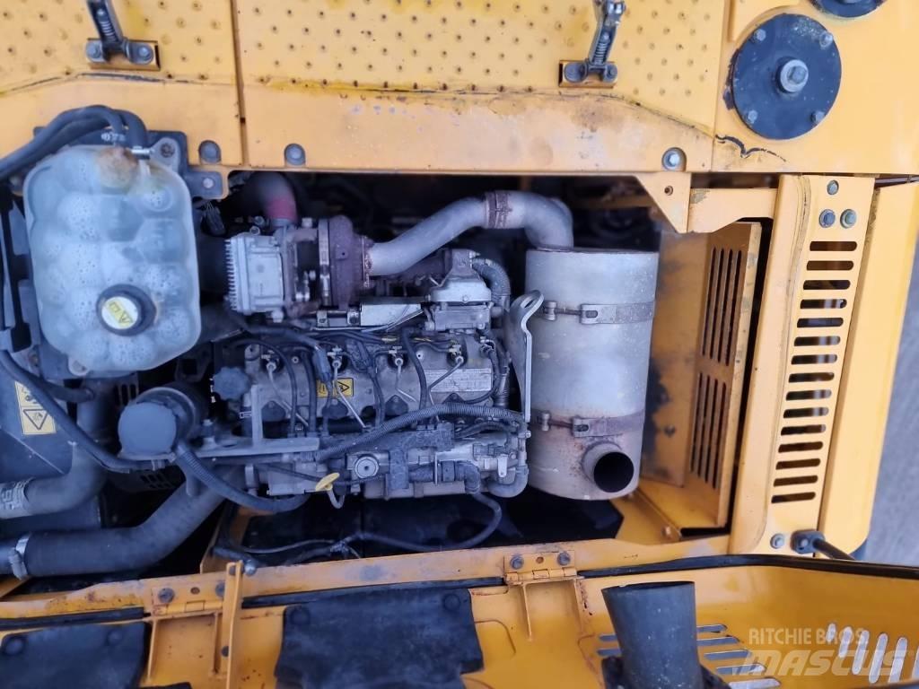 JCB JS 220 LC 履帶式 挖土機/掘鑿機/挖掘機