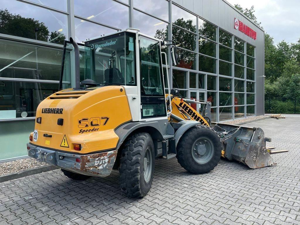 Liebherr L507 旋轉式挖土機/掘鑿機/挖掘機