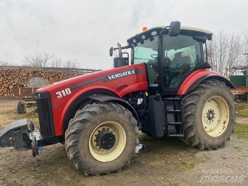 Versatile 310 曳引機