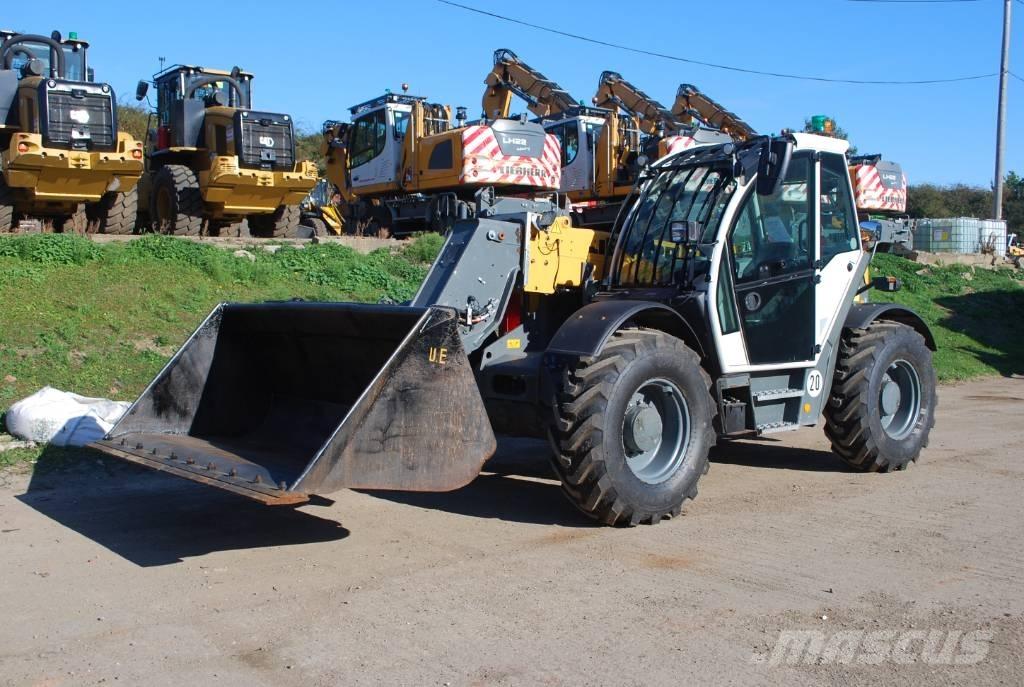 Liebherr T 55-7s 伸縮臂操作車
