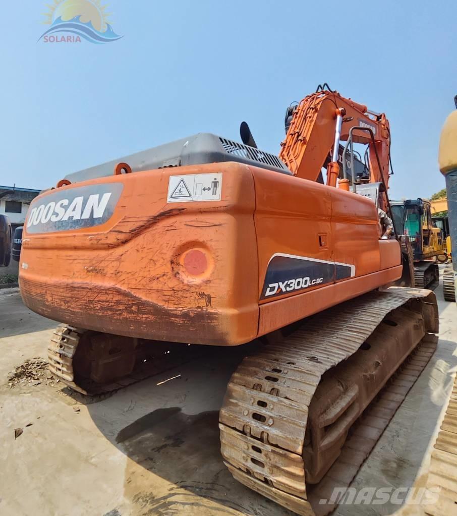 Doosan DX 300 LC 履帶式 挖土機/掘鑿機/挖掘機