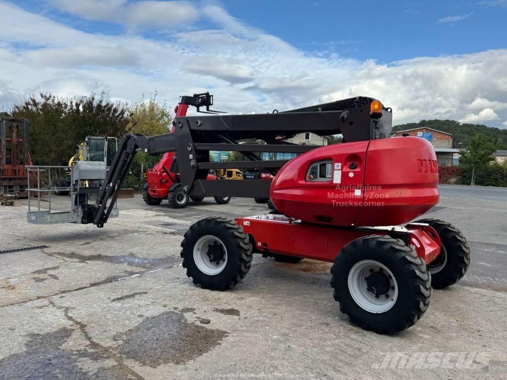 Manitou 180 ATJ 曲臂高空作業車
