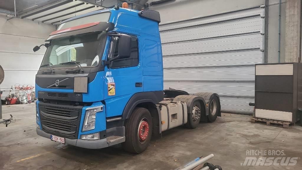 Volvo FM 12 460 曳引機組件