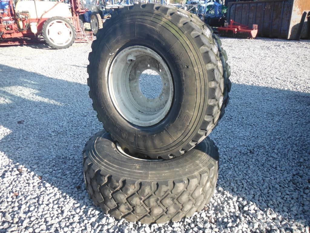 Michelin 365/85R20 輪胎、車輪和輪圈