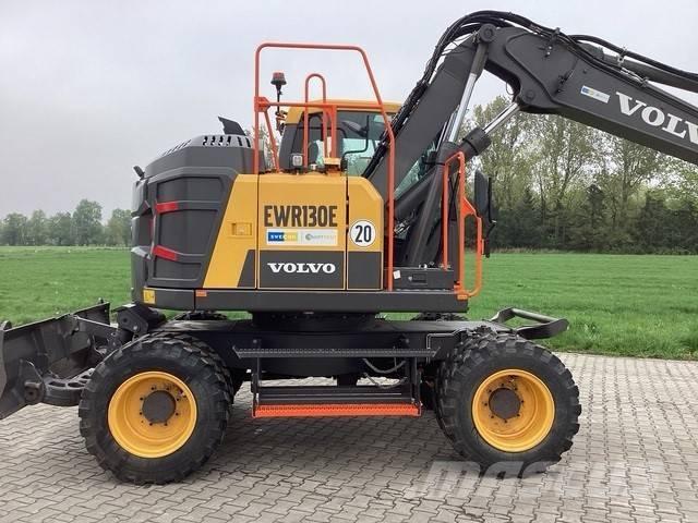 Volvo EWR 130 E 旋轉式挖土機/掘鑿機/挖掘機