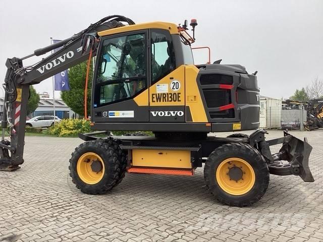 Volvo EWR 130 E 旋轉式挖土機/掘鑿機/挖掘機