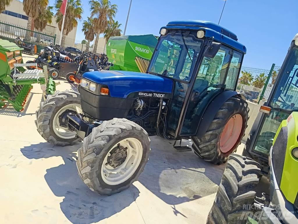 New Holland TN90FC 曳引機