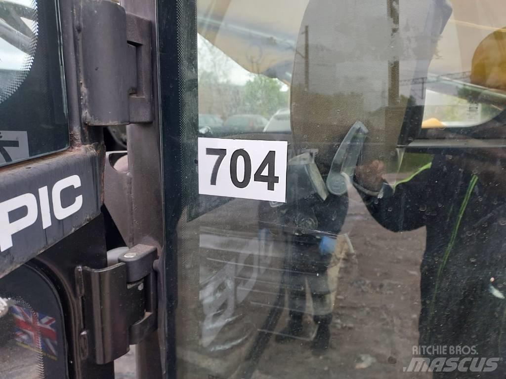 JCB 535-140 伸縮臂操作車