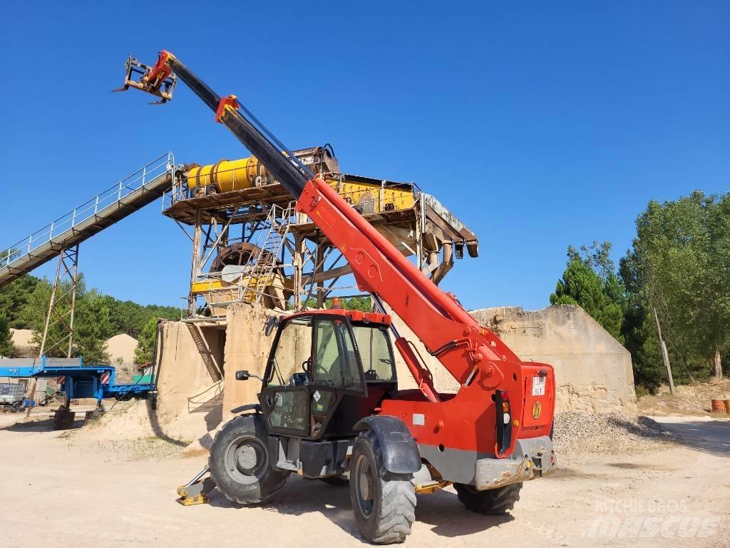 JCB 535-140 535-140 伸縮臂操作車