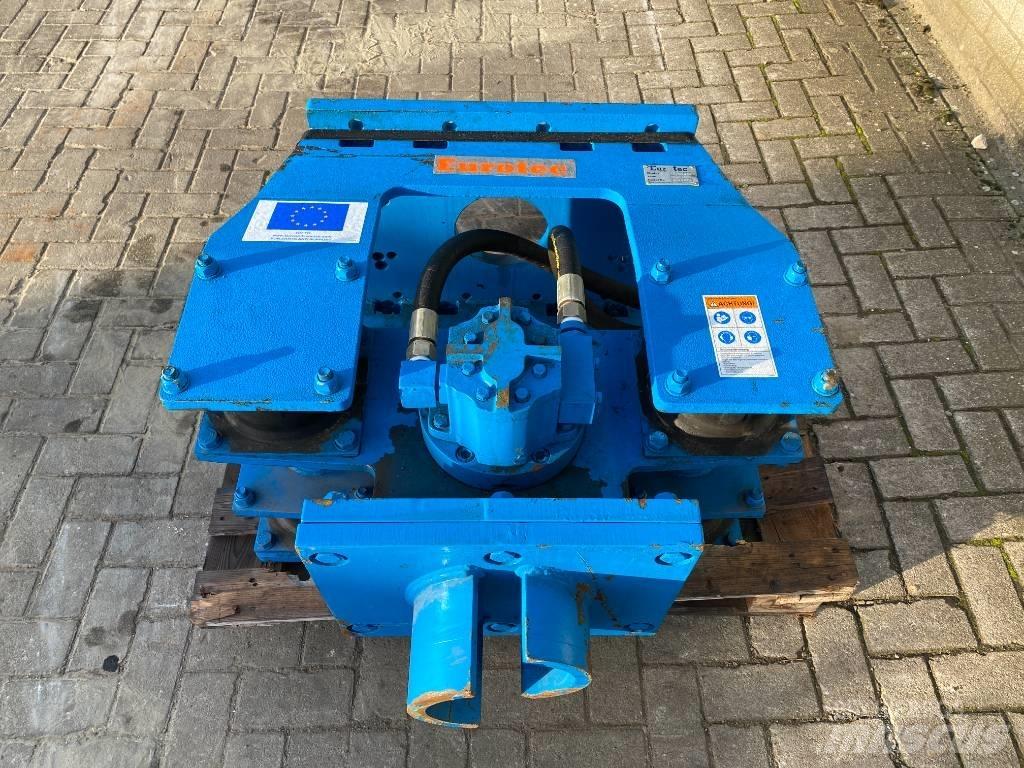 Eurotec PDNR85 振動打樁機