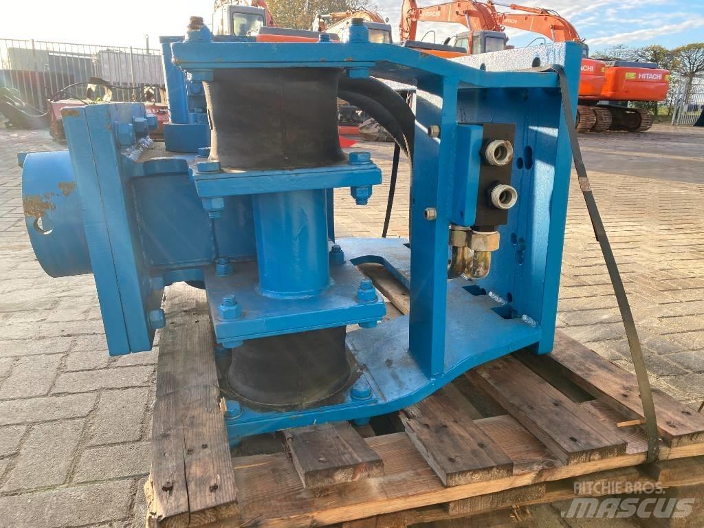 Eurotec PDNR85 振動打樁機