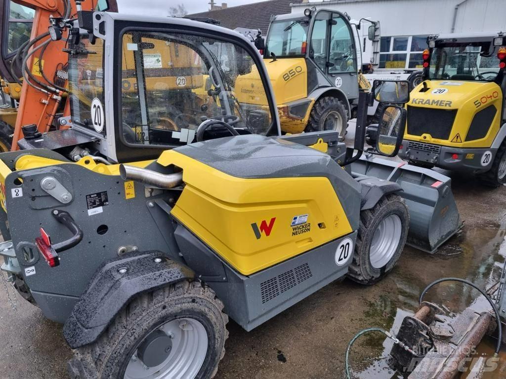 Wacker Neuson TH 412 伸縮臂操作車