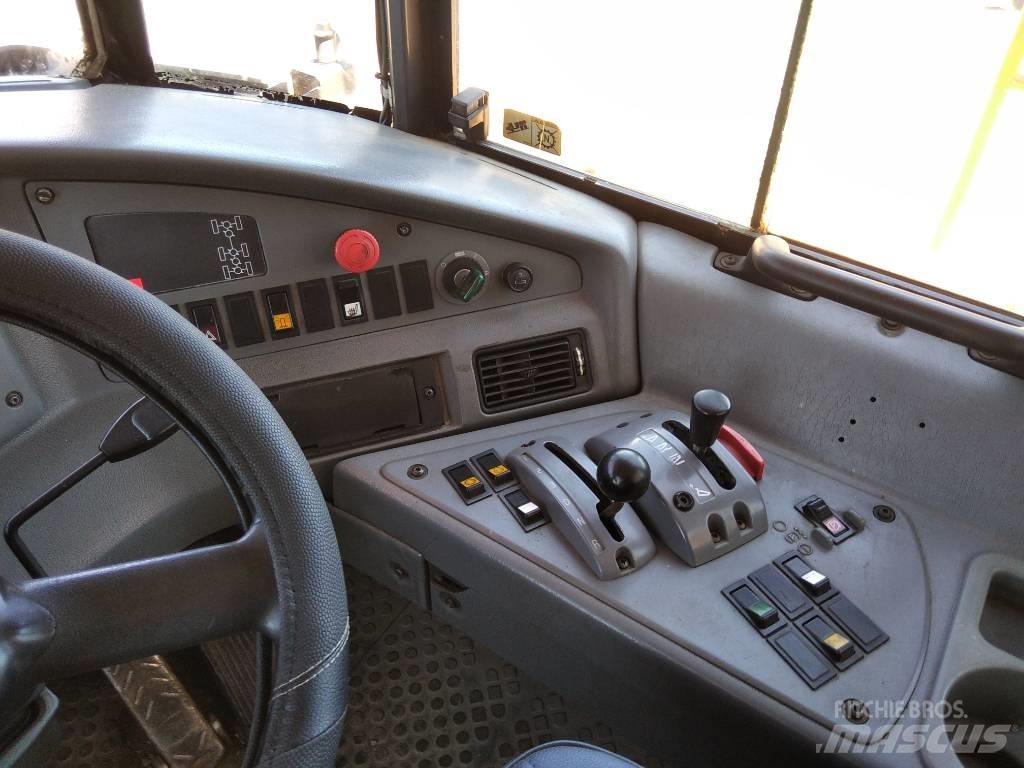 Volvo A 40 D 鉸接式起吊車