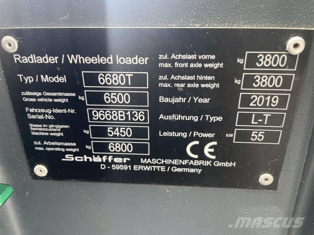 Schäffer 6680T 農業用伸縮臂裝載機