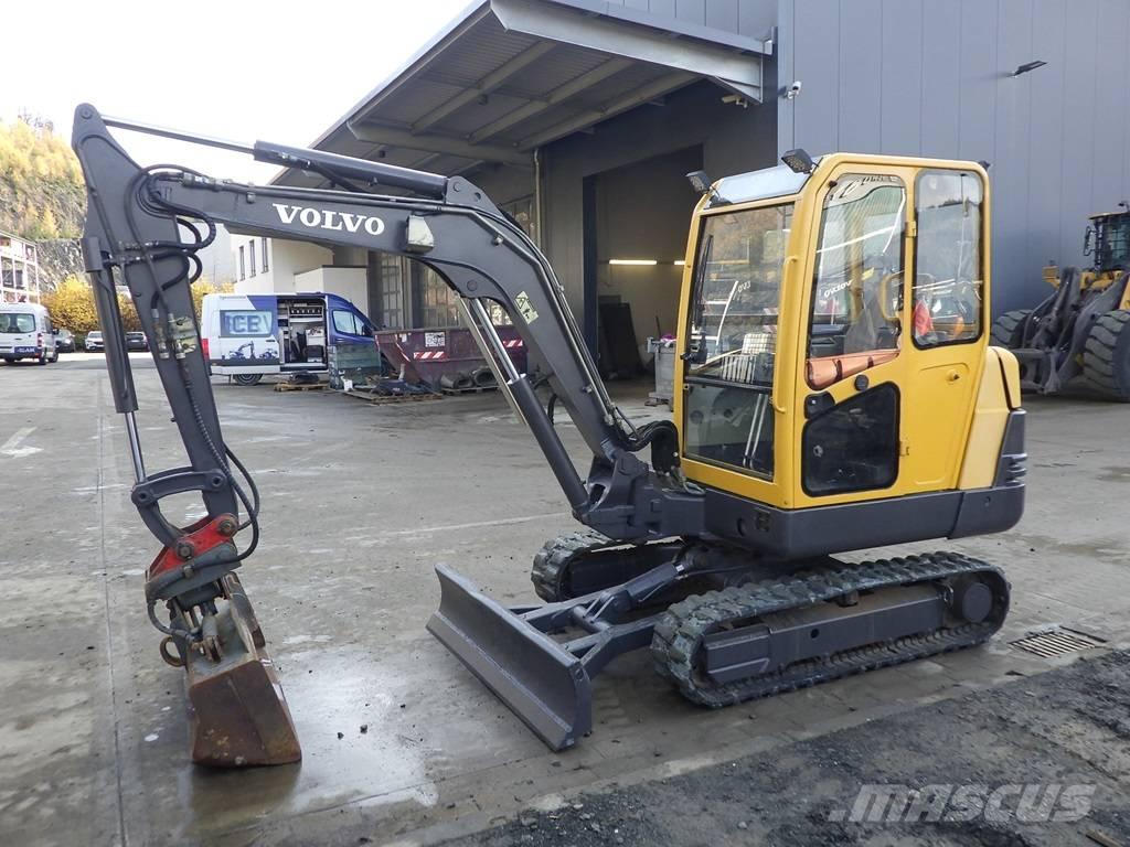 Volvo EC 35 小型挖土機/掘鑿機<7t(小型挖掘機)