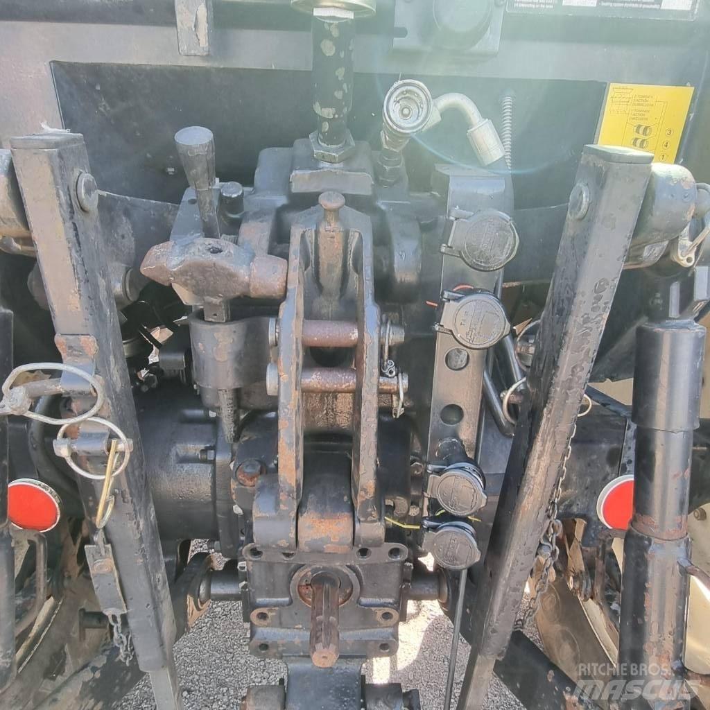 Valtra Valmet 900 曳引機
