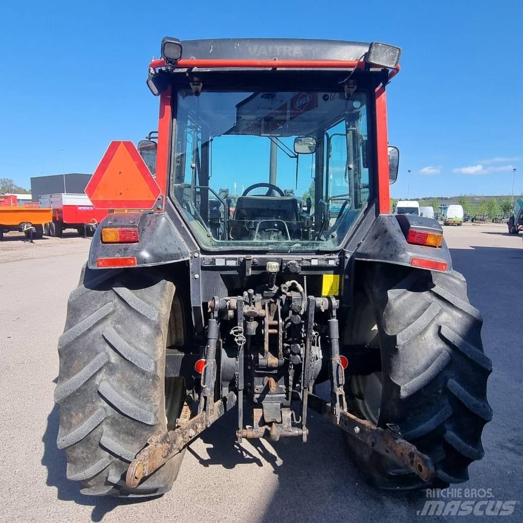 Valtra Valmet 900 曳引機
