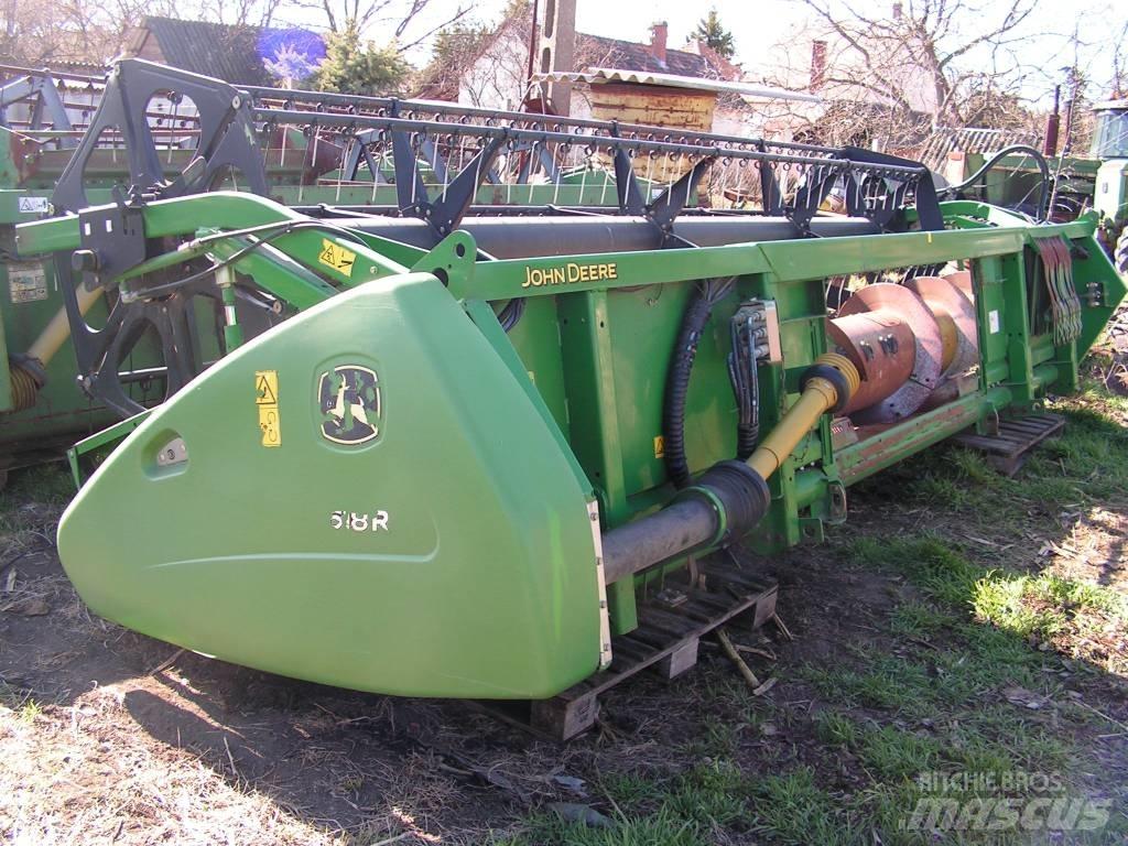 John Deere 618 R 聯合收割機頭