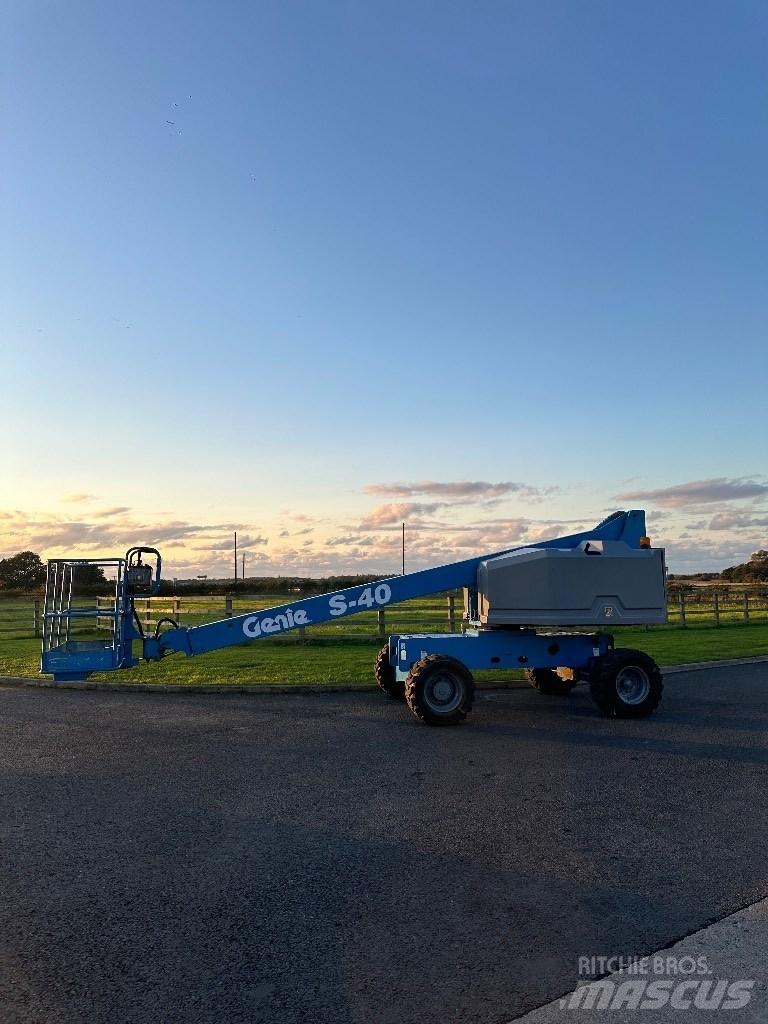 Genie S 40 伸縮臂高空作業車