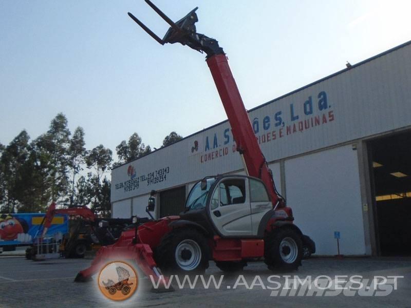 Manitou MT 1440 伸縮臂操作車