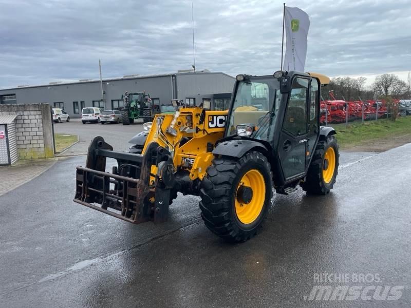 JCB 527-58 Agri 伸縮臂操作車