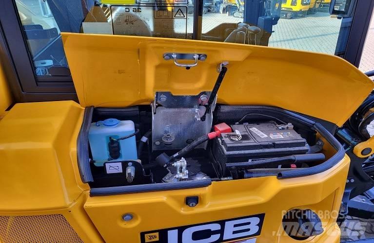 JCB 36 C-1 小型挖土機/掘鑿機<7t(小型挖掘機)