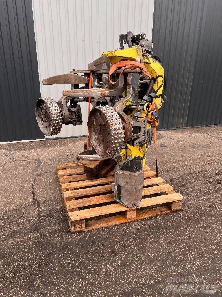 John Deere H 480 收穫機頭