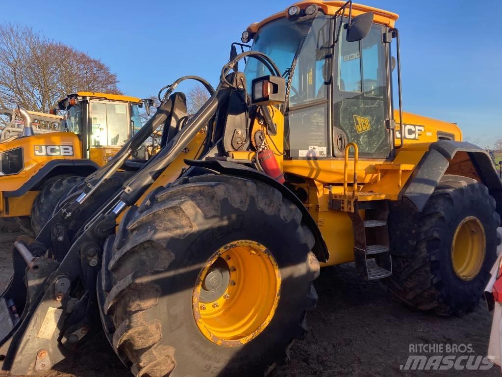 JCB 426E AGRI 輪胎式裝載機