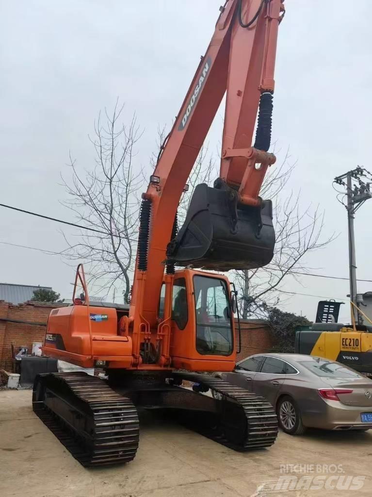 Doosan 225-7 履帶式 挖土機/掘鑿機/挖掘機