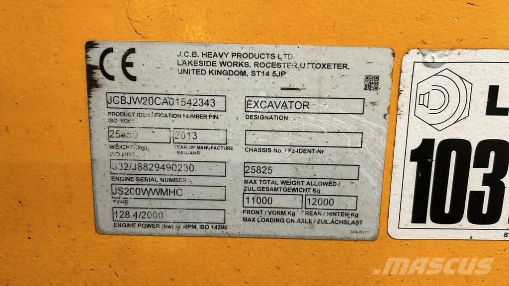 JCB JS200W 廢棄物/工業用操作車