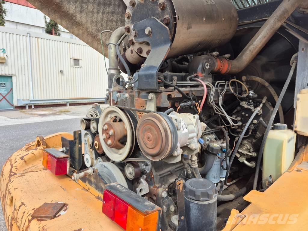 CASE 621 D 輪胎式裝載機