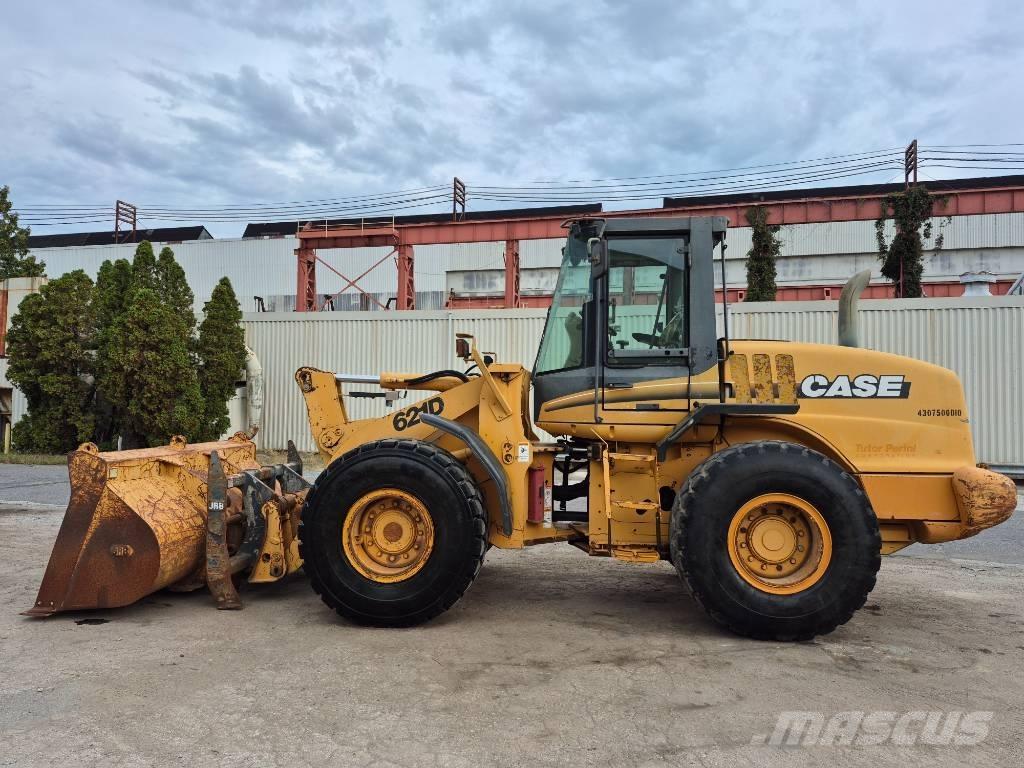 CASE 621 D 輪胎式裝載機