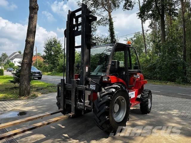 Manitou M 30.4 越野車