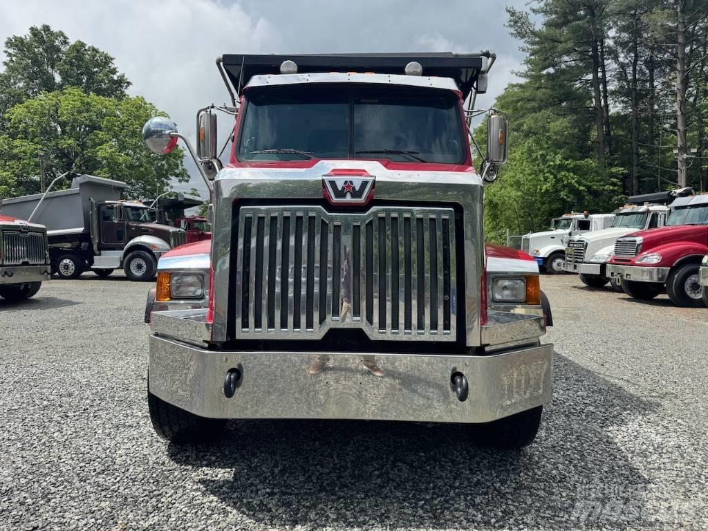 Western Star 4700 傾卸式卡車