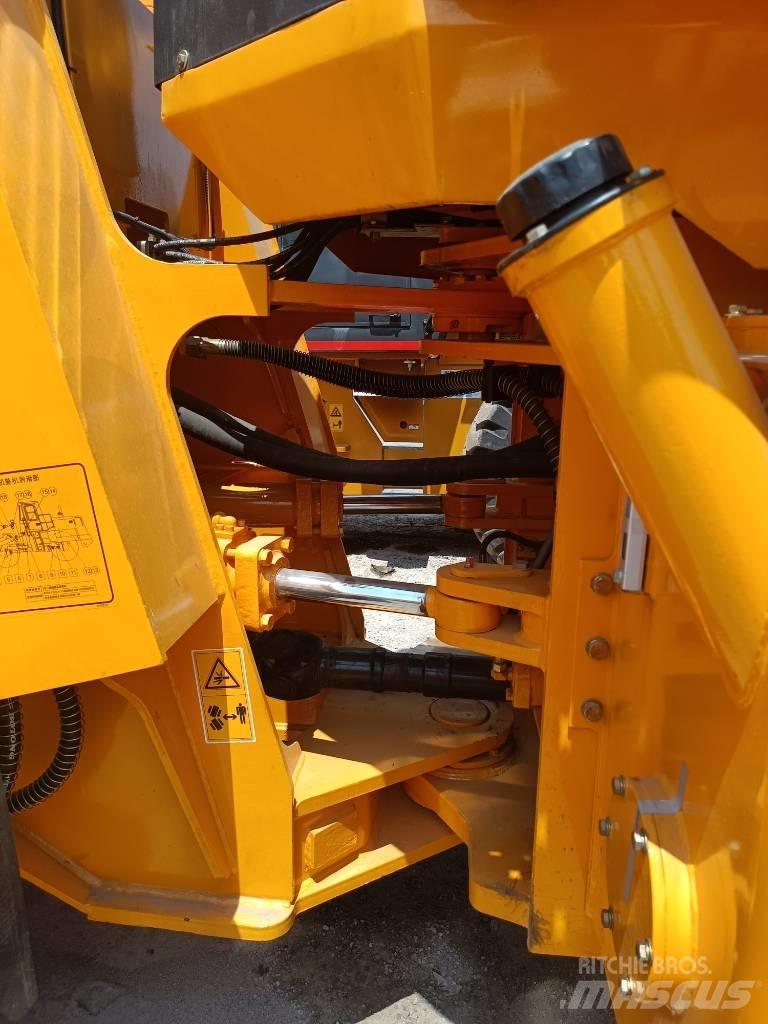 LiuGong CLG 856 輪胎式裝載機