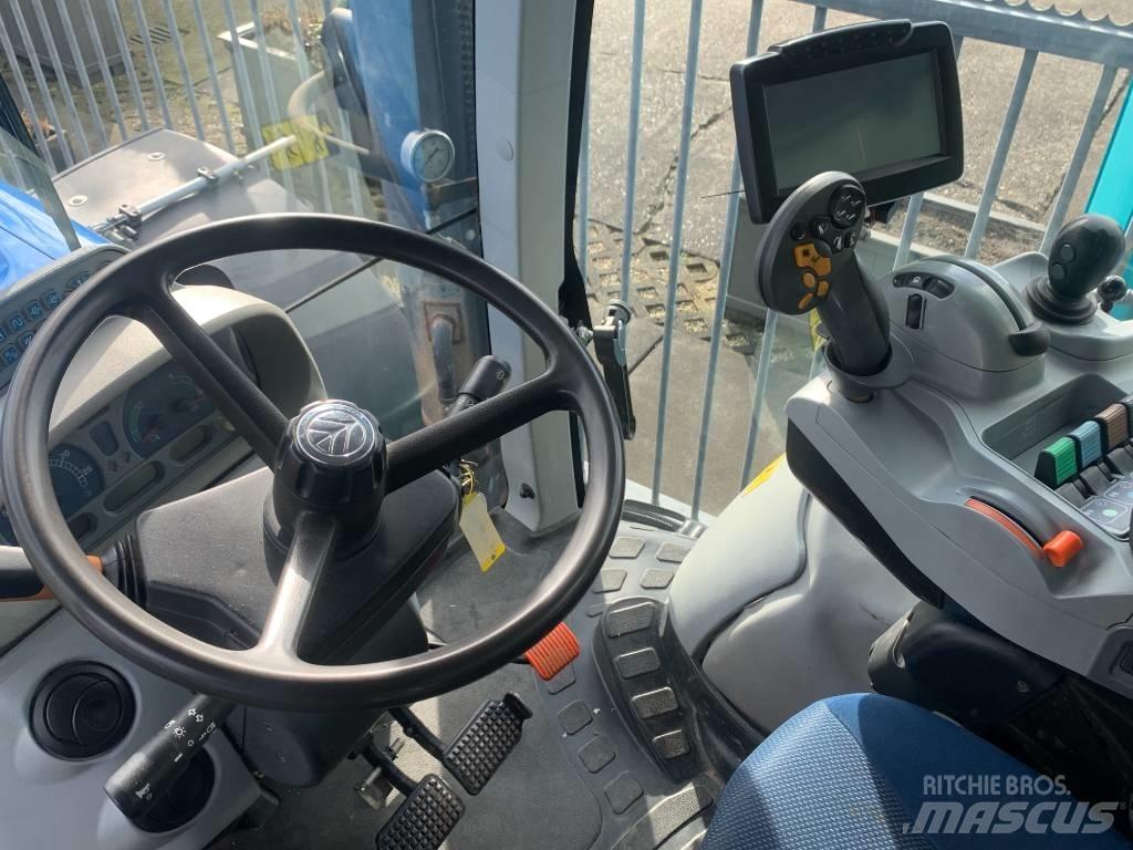 New Holland T 6080 曳引機