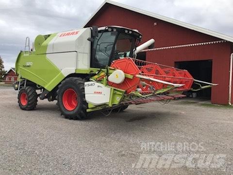 CLAAS Tucano 320 聯合收穫機