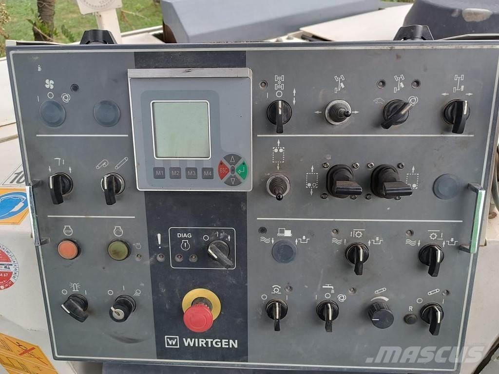 Wirtgen W100 F 碎石混凝土機械