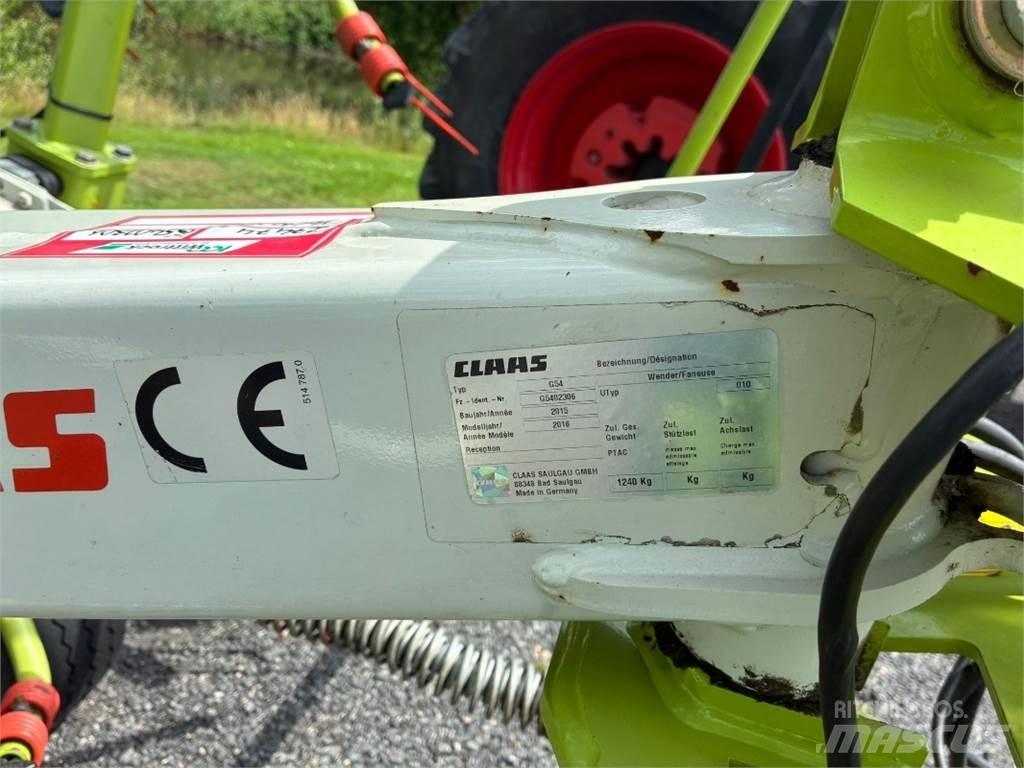 CLAAS Volto 900 耙與翻草機
