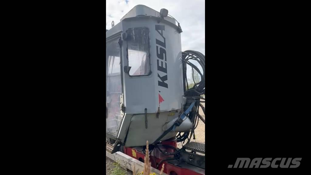 Kesla 2110T 木材起重機