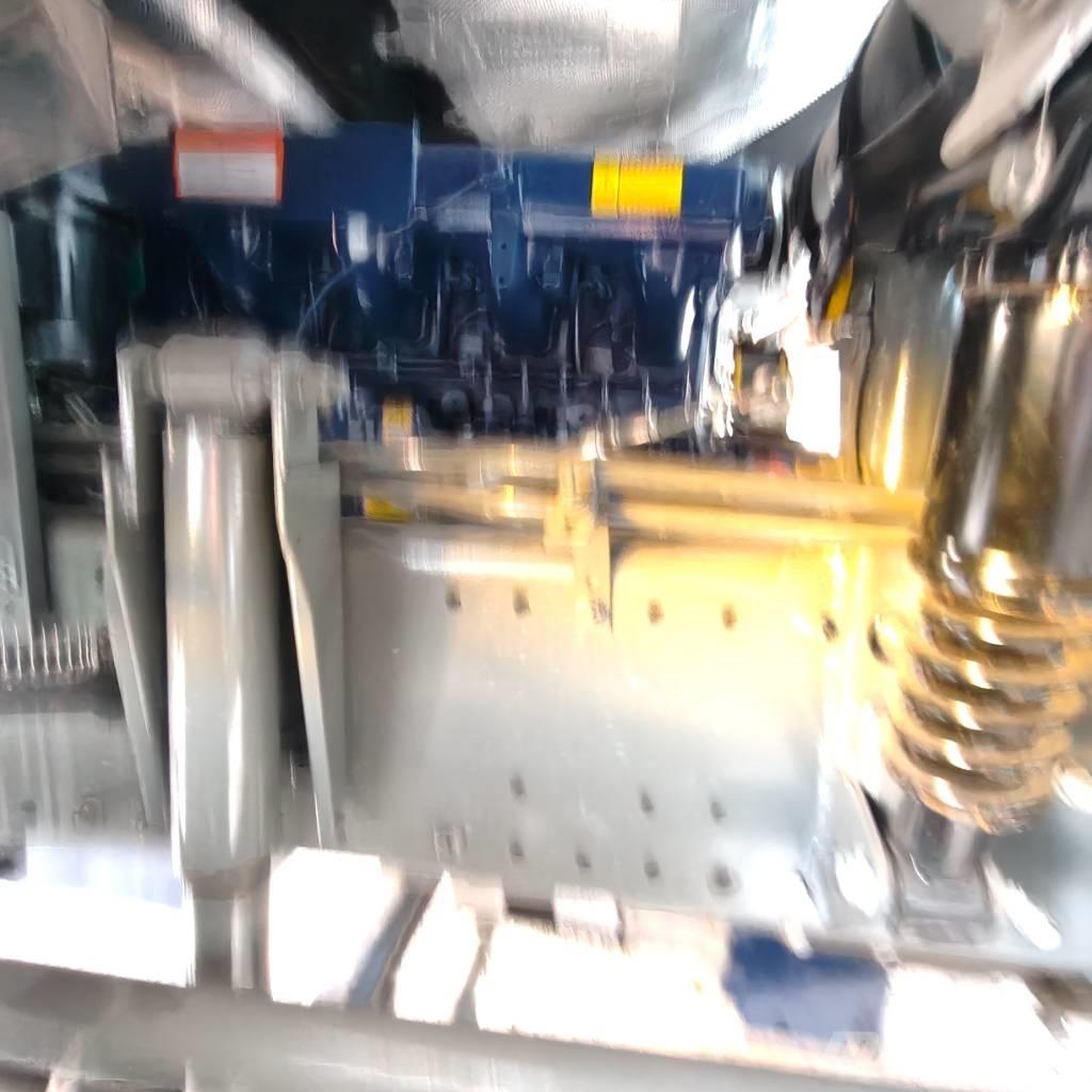 Howo 371 8x4 傾卸式卡車