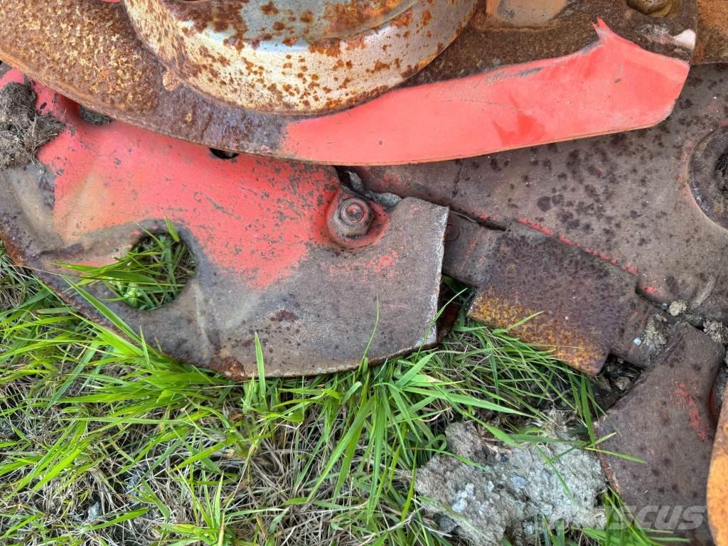 Kuhn GMD 800GIIFF 割草劑