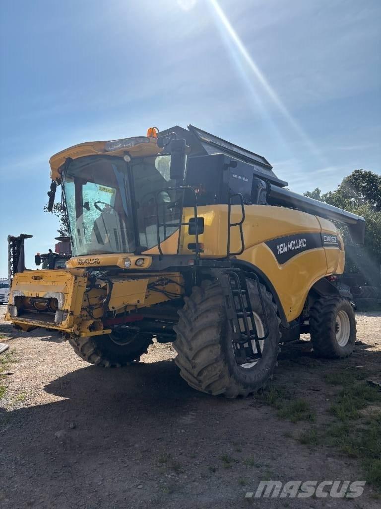 New Holland CX 860 聯合收穫機