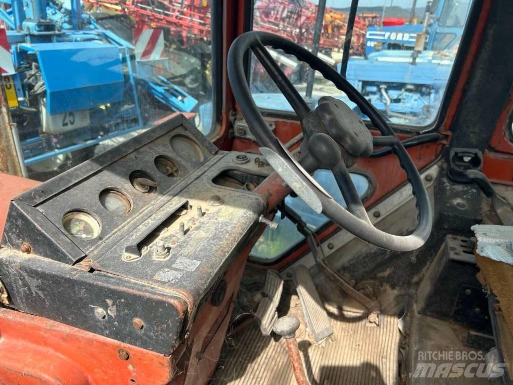 Belarus MTZ 560 曳引機